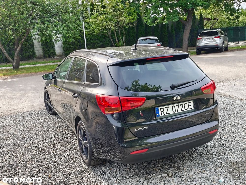 Kia Ceed 1.6 CRDi L - 5