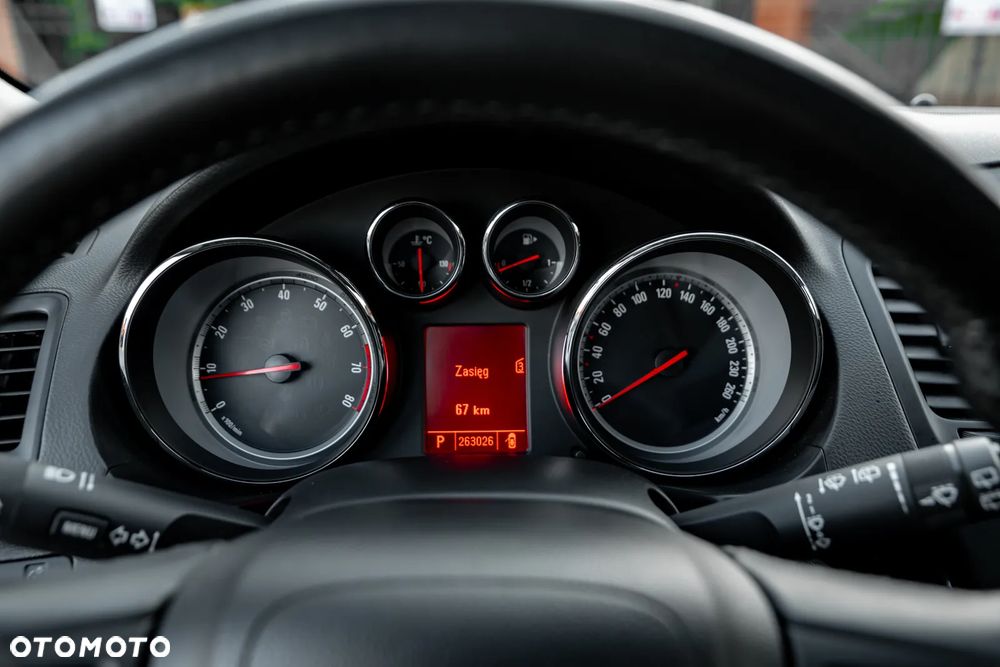 Opel Insignia 2.0 Turbo Design Edition - 30