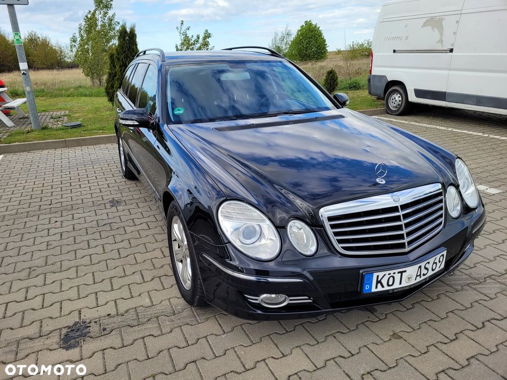 Mercedes-Benz Klasa E 320 CDI 7G-TRONIC Avantgarde BusinessEDITION - 3