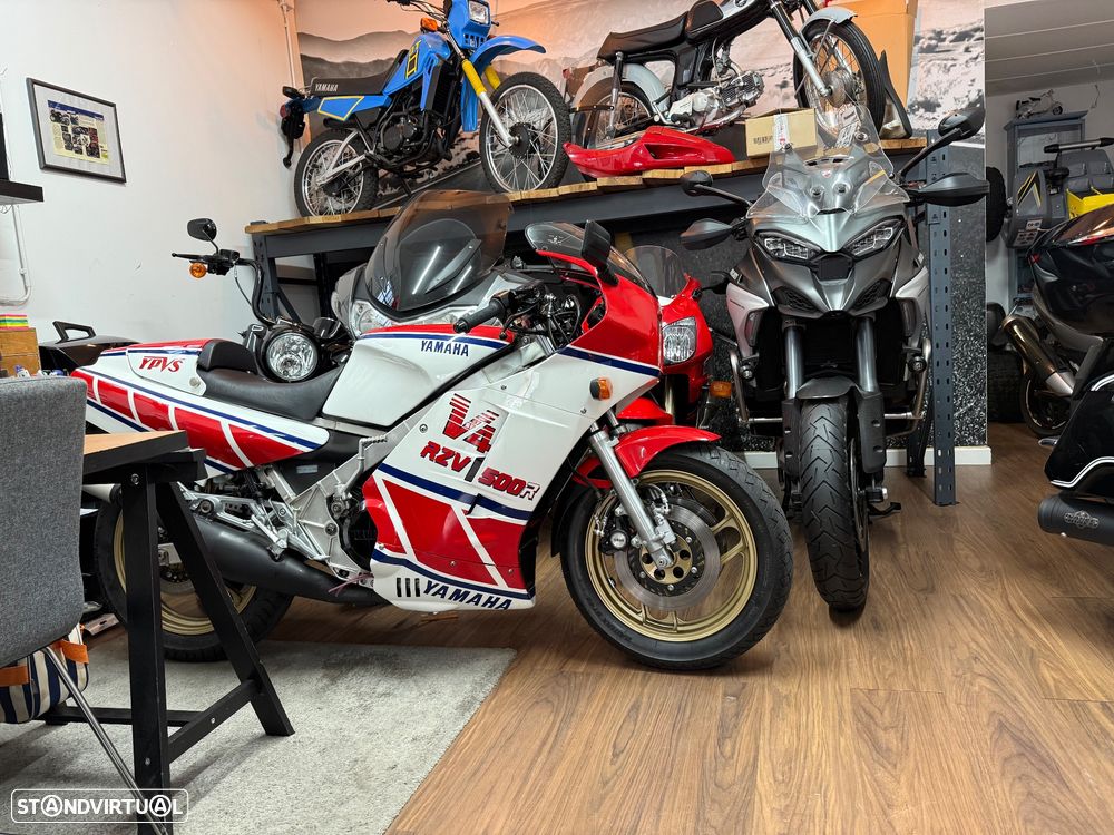 Yamaha R RZV 500 - 3