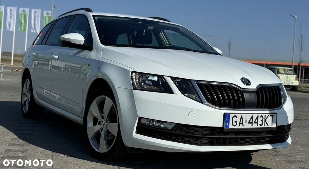 Skoda Octavia 1.6 TDI Clever DSG - 1