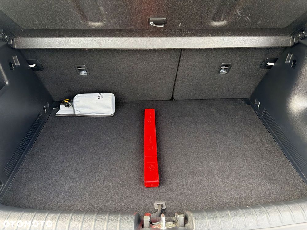 Kia Stonic 1.2 M - 17