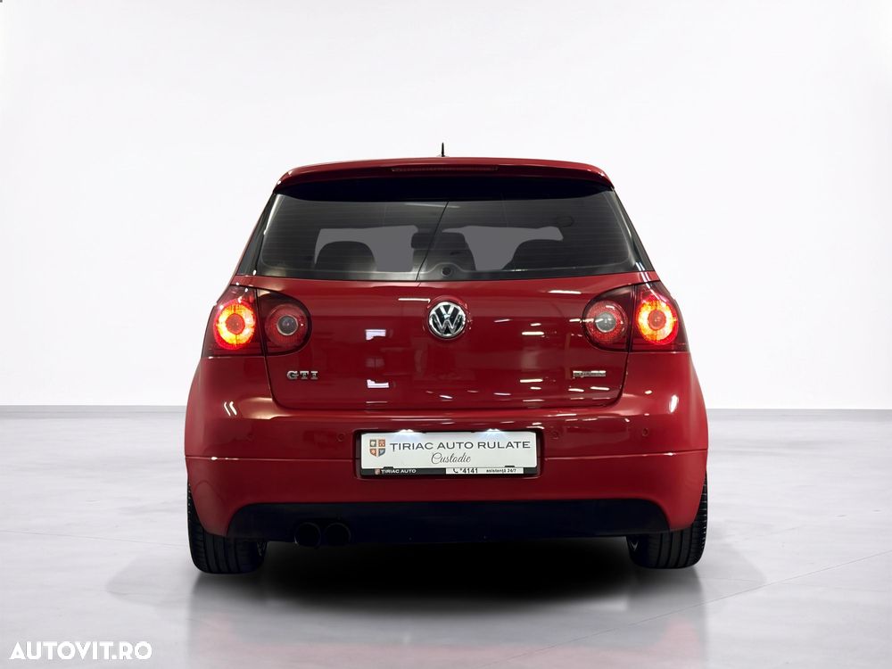 Volkswagen Golf 2.0 GTI - 4