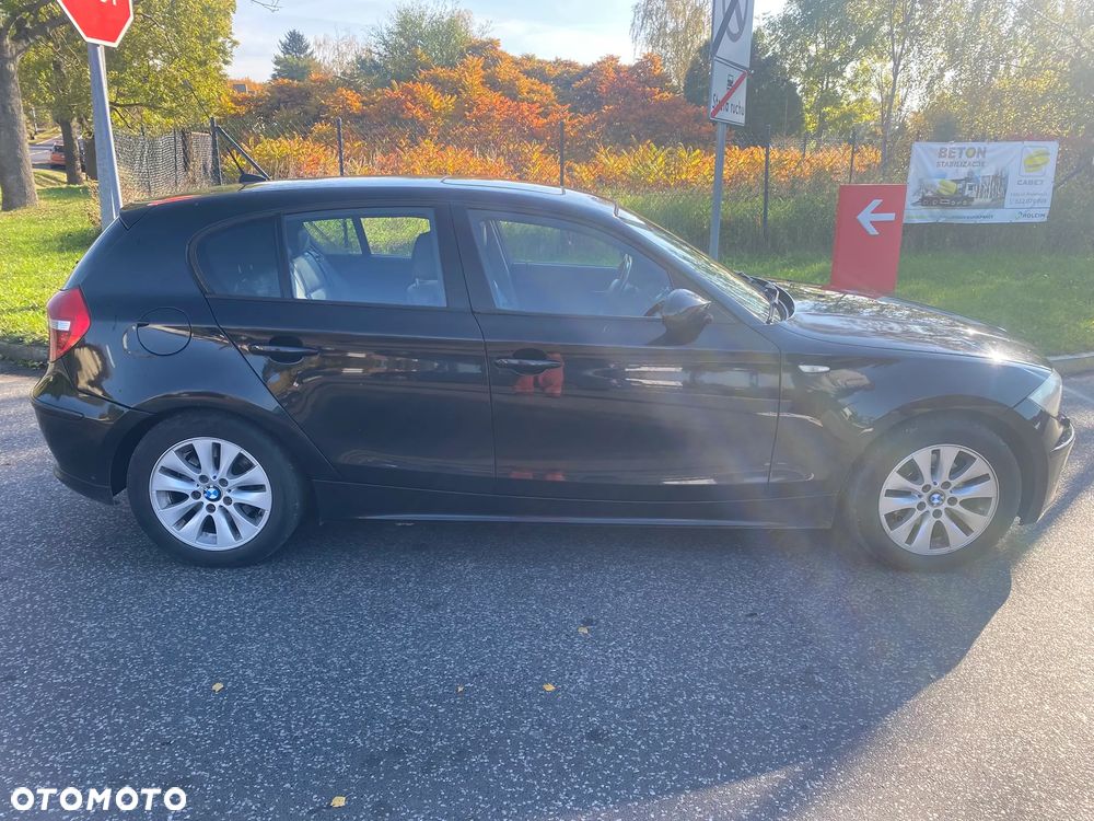 BMW 120D 2007 photo 4