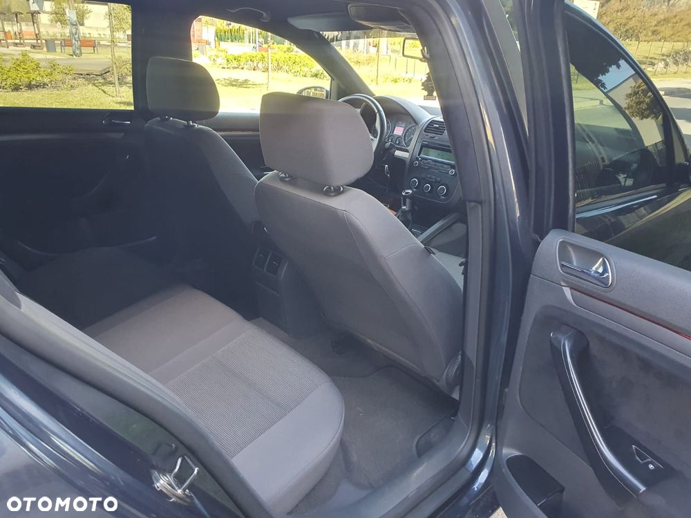 Volkswagen Golf 1.9 TDI GT Sport - 15