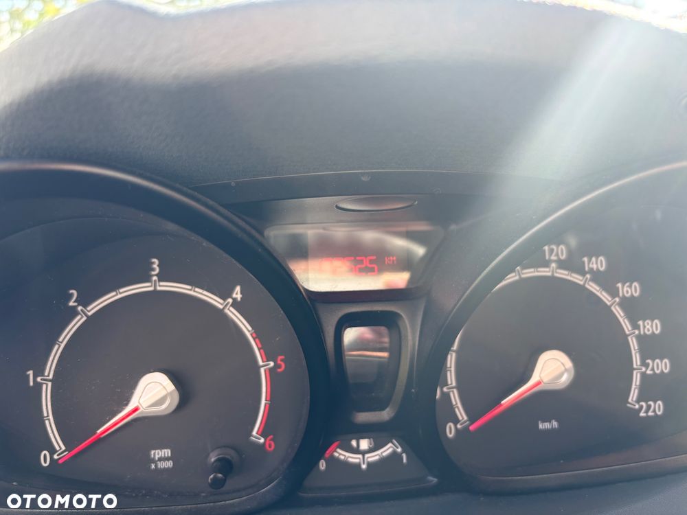 Ford Fiesta 1.4 TDCi Trend - 6