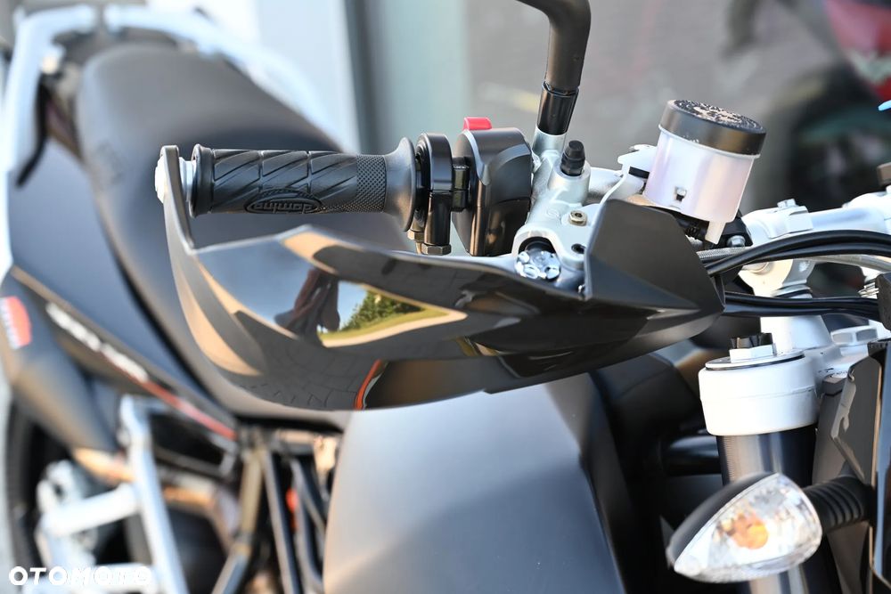 KTM LC 8 - 29