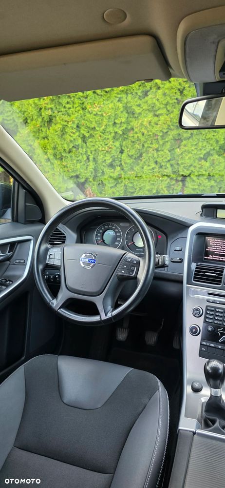 Volvo XC 60 - 13