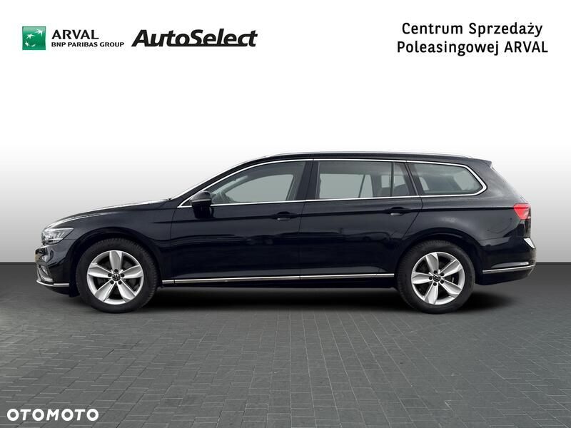 Volkswagen Passat - 2