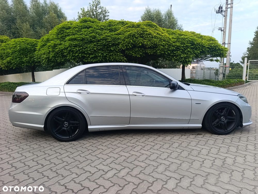 Mercedes-Benz Klasa E - 8