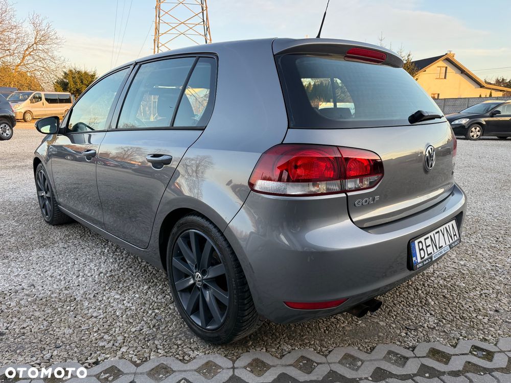 Volkswagen Golf 1.4 TSI Highline - 18