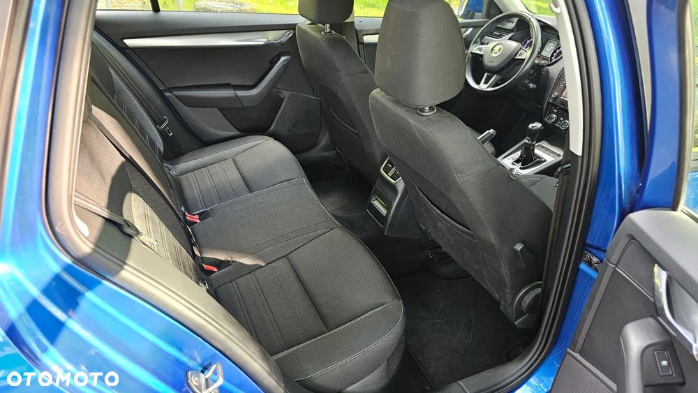 Skoda Octavia 1.8 TSI 4x4 Edition DSG - 12