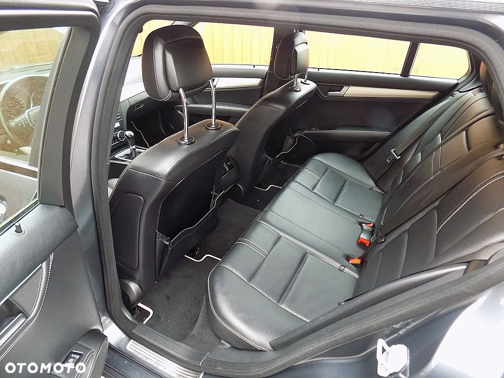 Mercedes-Benz Klasa C 200 CDI DPF (BlueEFFICIENCY) - 6