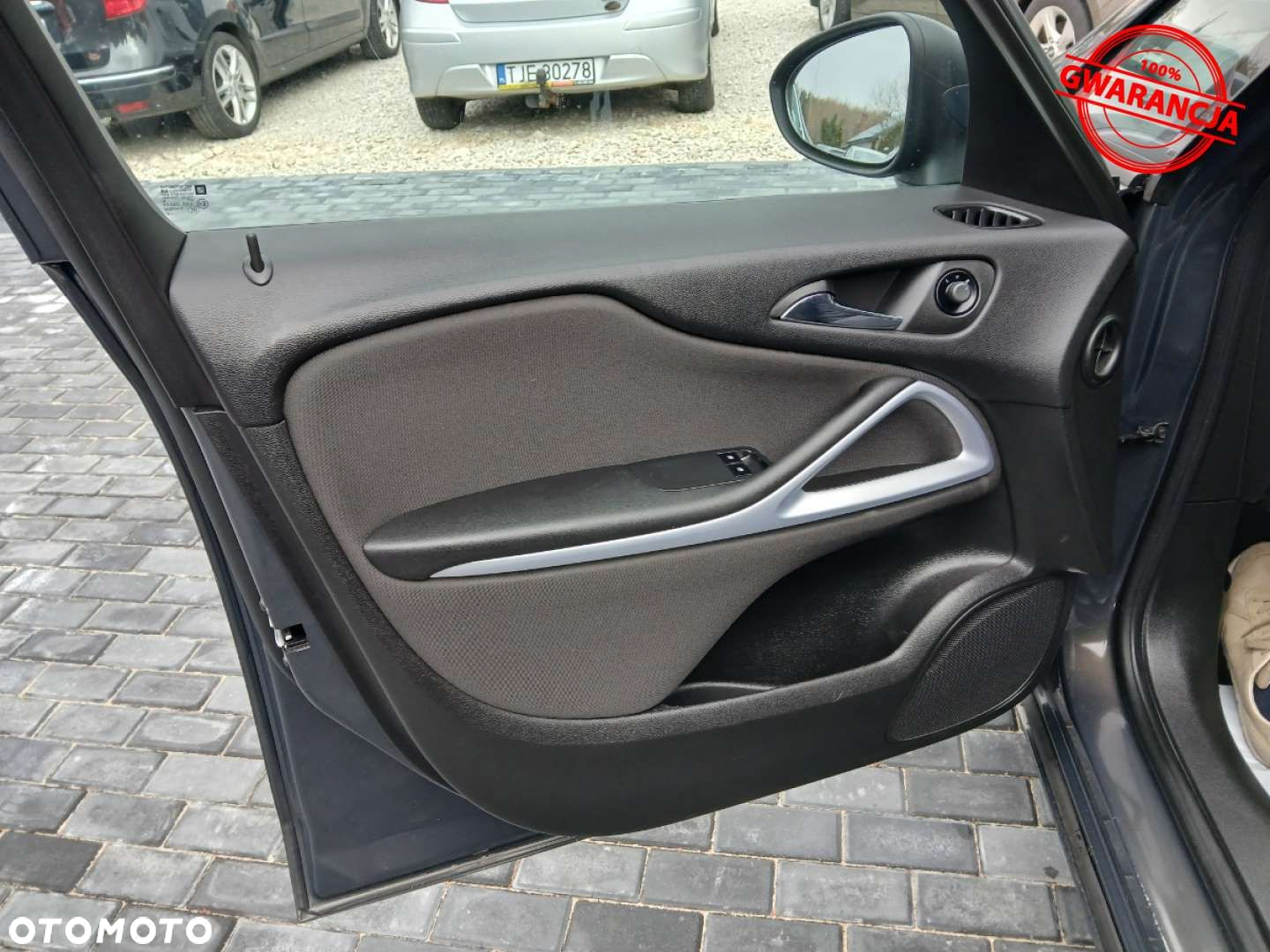 Opel Zafira - 34