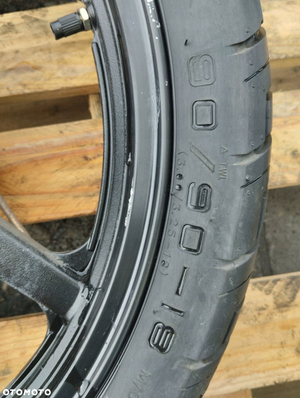 KOŁO FELGA TYL SYM XS125-K 90/90/18 - 4