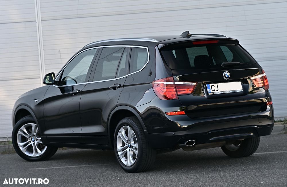 BMW X3 xDrive20d AT Luxury Line - 4