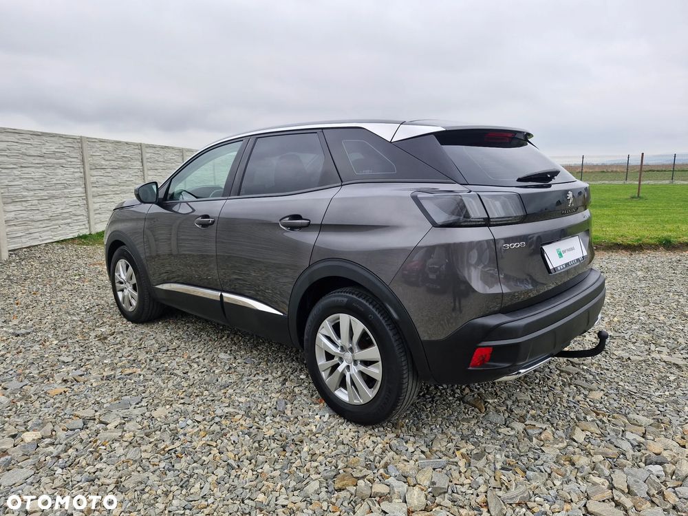 Peugeot 3008 1.2 PureTech Active S&S - 16