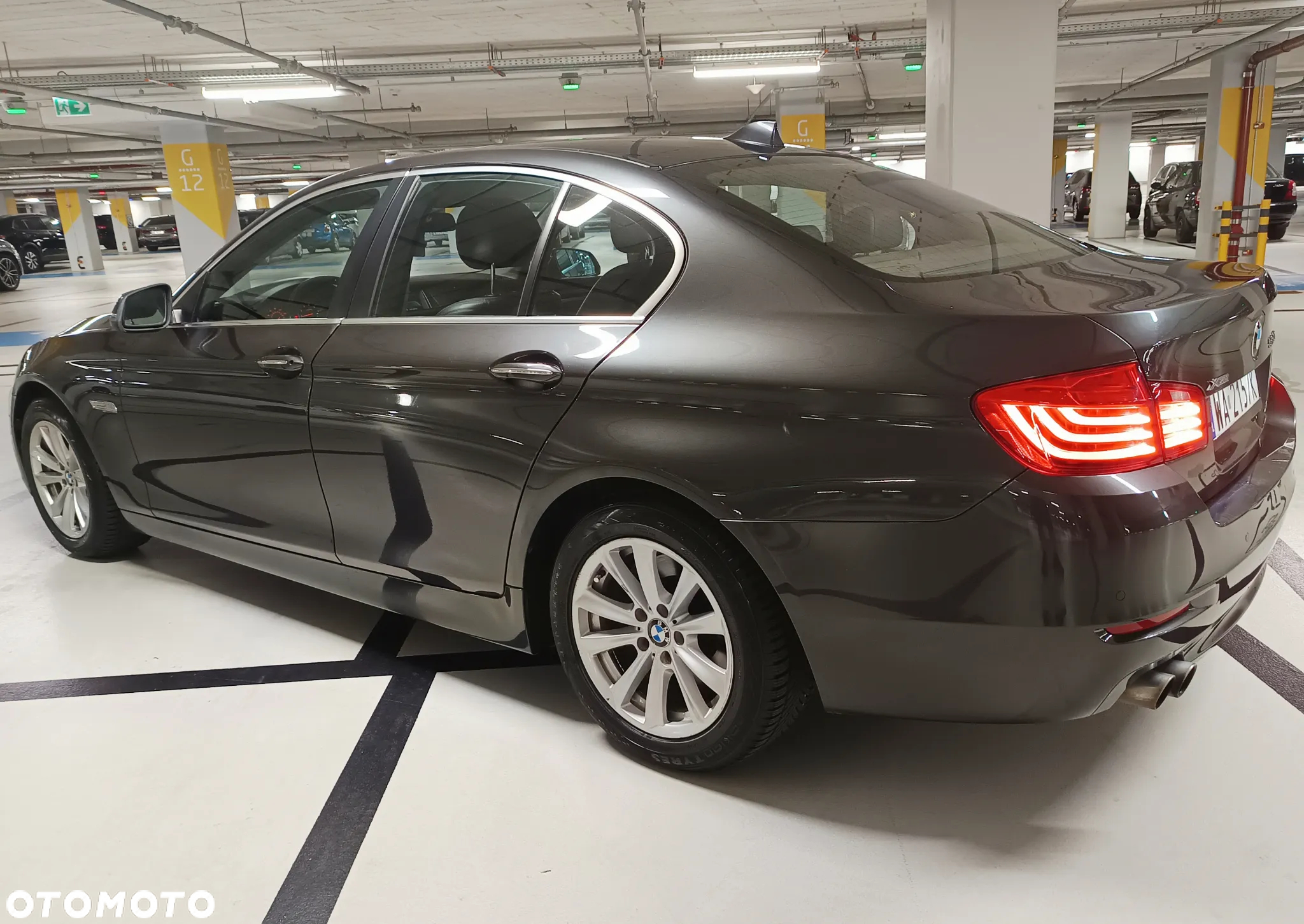BMW Seria 5 528i xDrive - 4