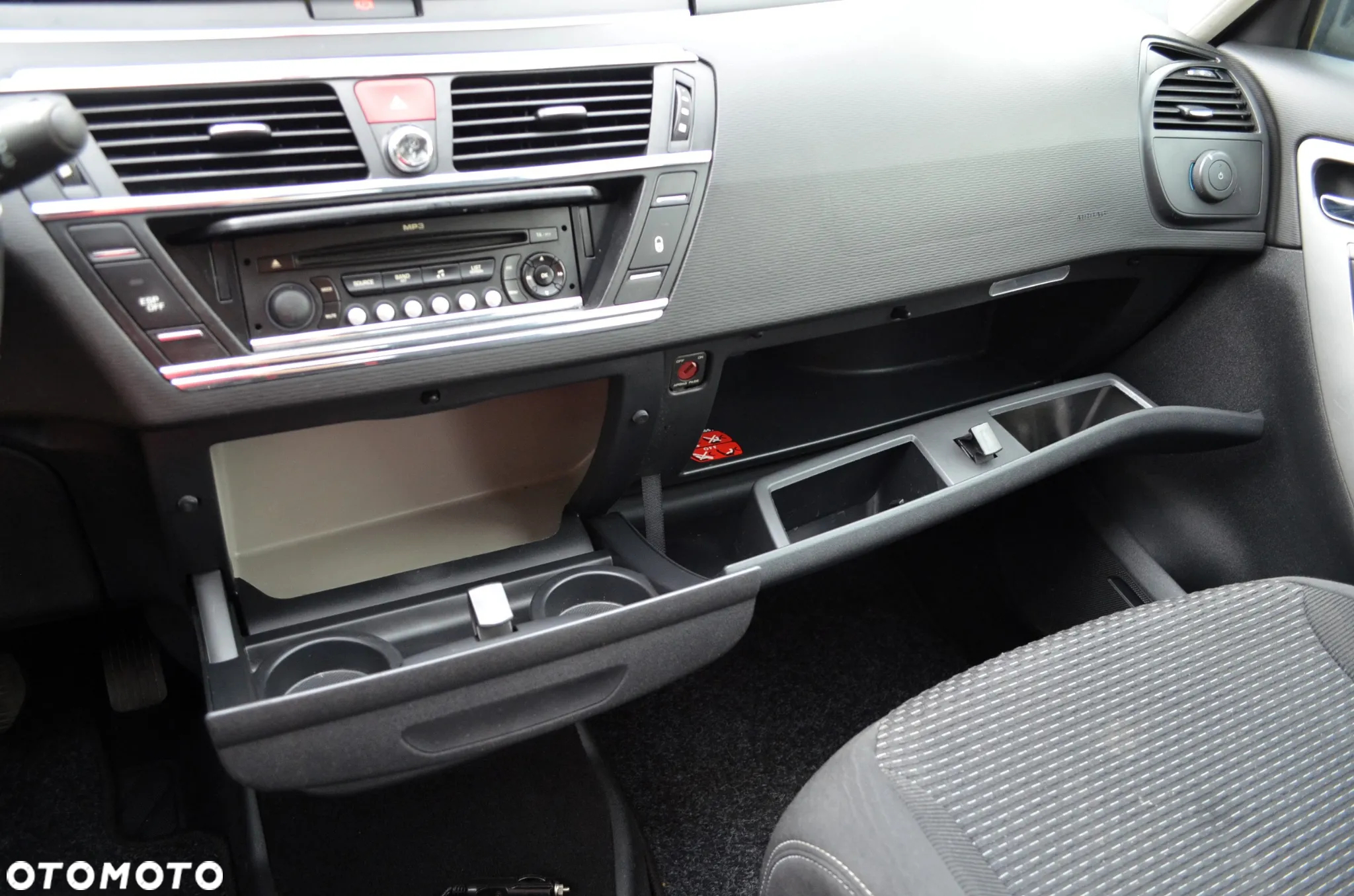 Citroën C4 Grand Picasso - 27