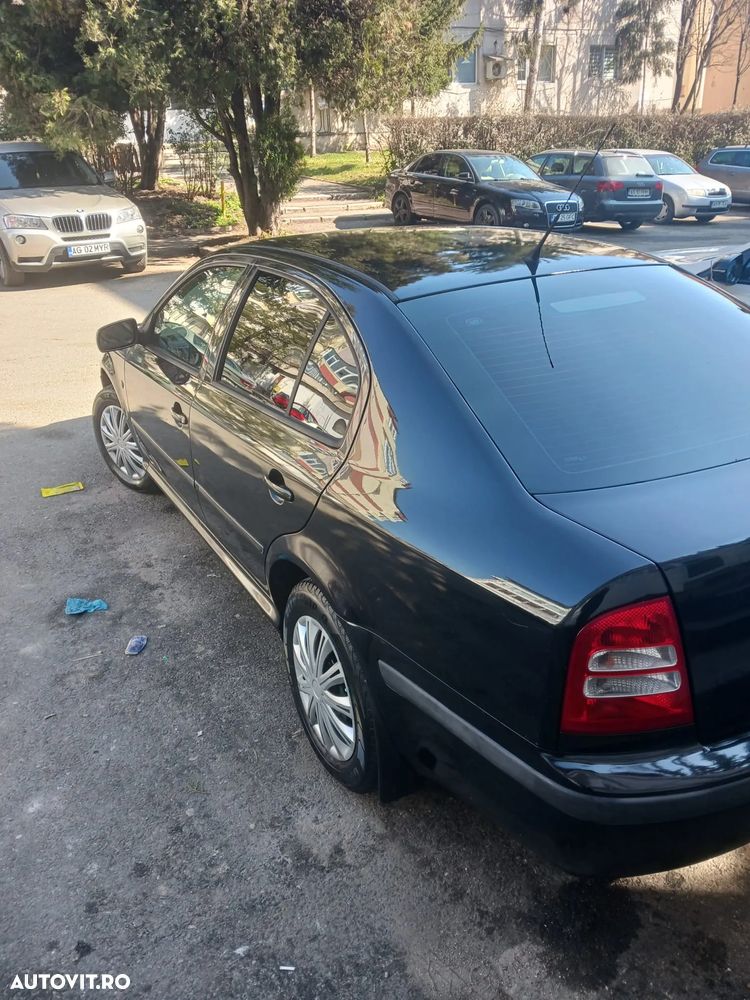 Skoda Octavia 1.4 Ambiente - 7