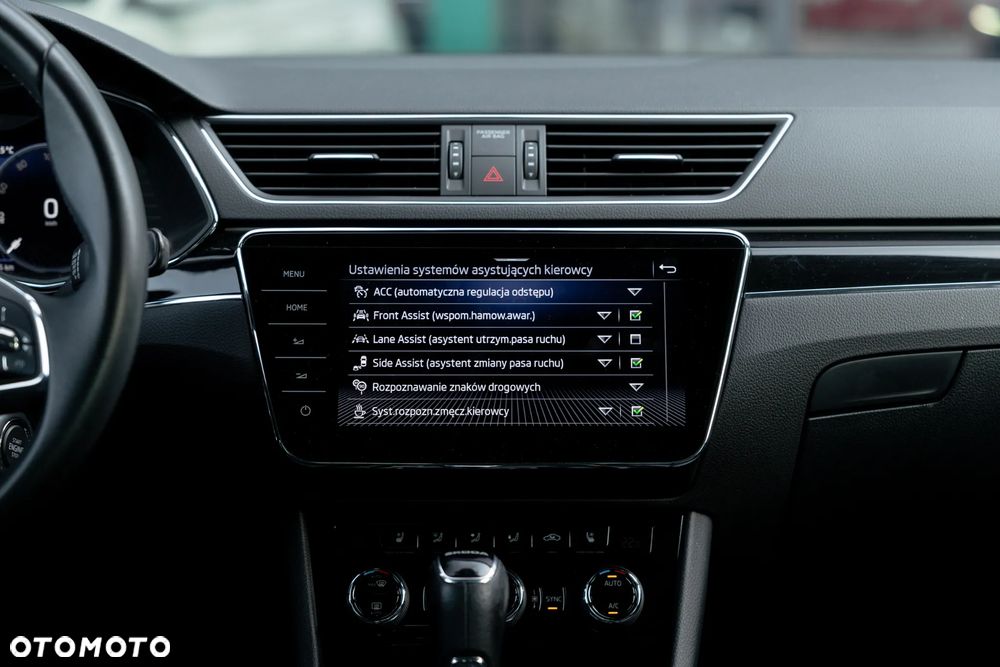 Skoda Superb 2.0 TSI L&K DSG - 23