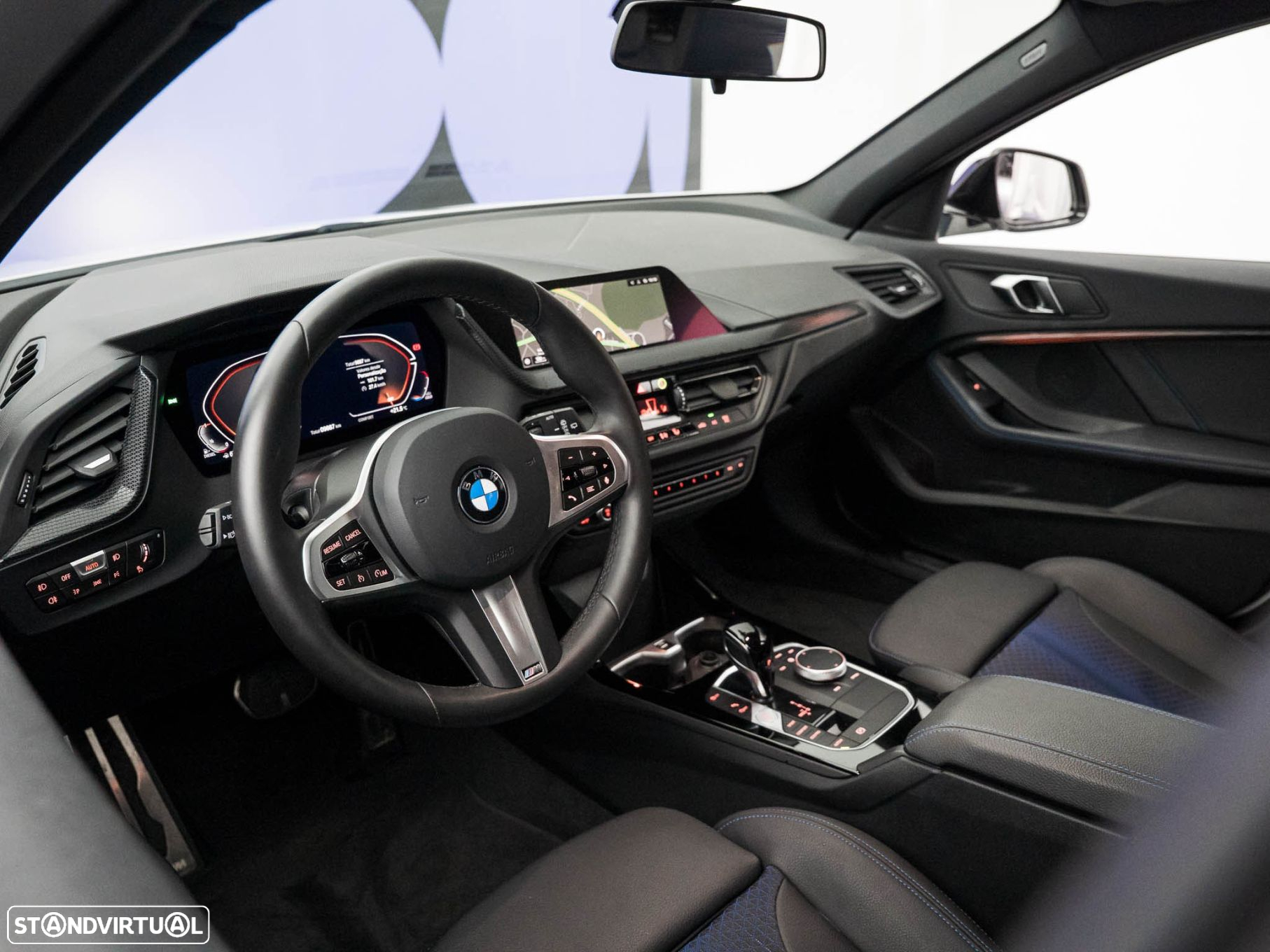 BMW 116 d Pack Desportivo M Auto - 13