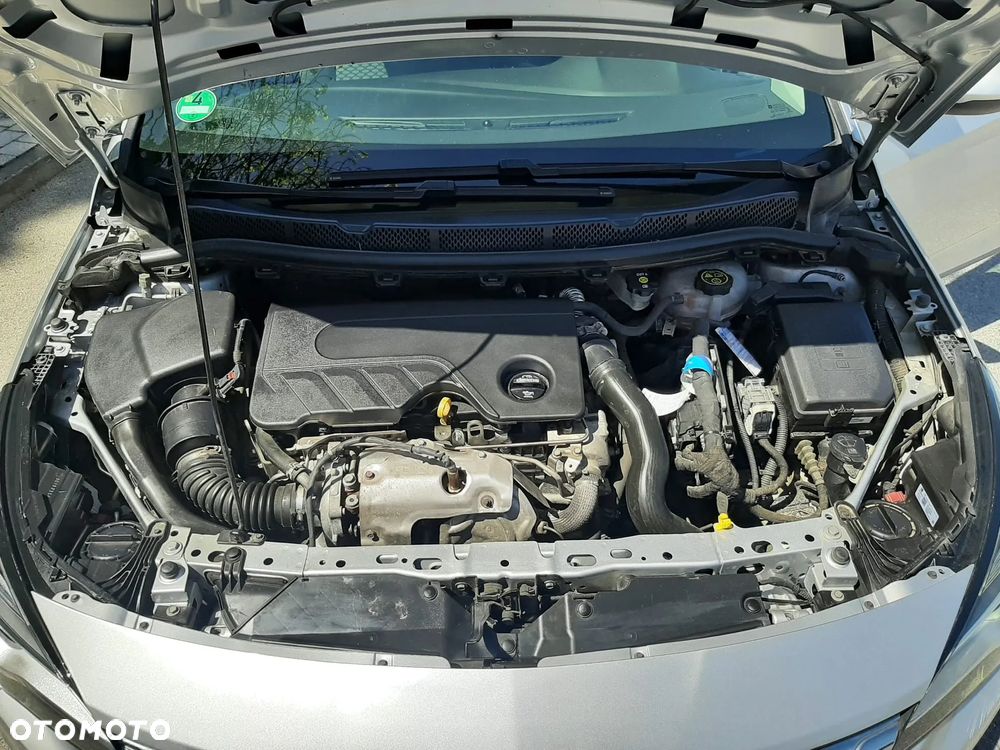 Opel Astra 1.6 CDTI Dynamic - 39