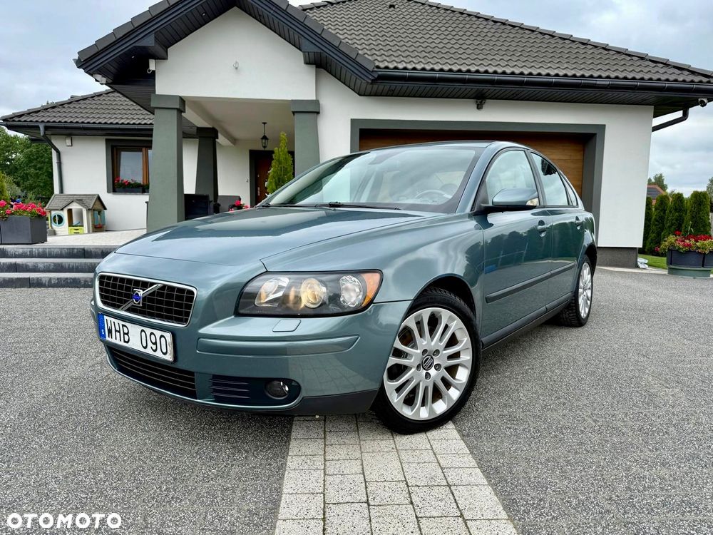 Volvo S40 T5 Kinetic - 1