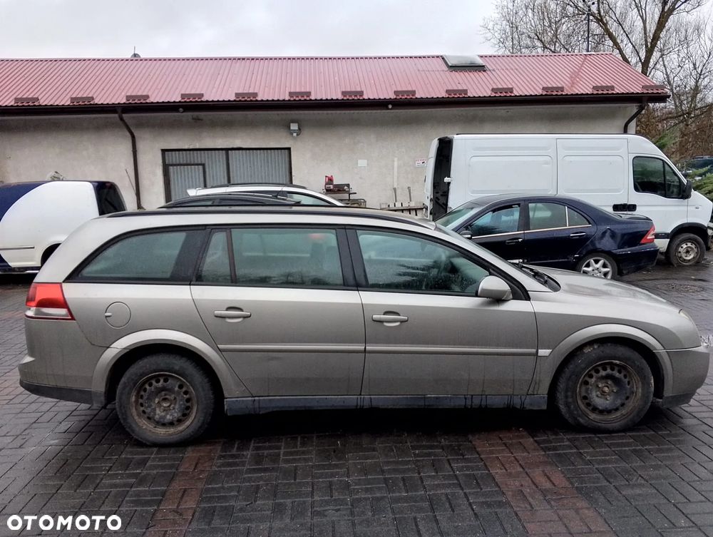 Opel Vectra C (02-05r.) 2.0DTI 100KM. Silnik Y20DTH Skrzynia F23, (MG1) lakier Z158/2FU/787J.Cały na części. GWARANCJA !!!  Przód Tył Zestaw Komplet Drzwi Klapa Zderzak Błotnik Maska Grill Atrapa Szyba Pas Lampa Lusterko Boczki Fotel Kanapa Kokpit Deska Rozdzielcza Przełącznik Włącznik Sterownik Przewody Wiązka Instalacja Moduł Komputer Czujnik Listwa Pompa Alternator Wtryski Głowica Rozrusznik Kompresor Sprzęgło Dwumas Silnik Skrzynia ABS Klimatyzacji Paliwa Wspomagania Kolektor Turbina Przepustnica Zawór Chłodnica Koło Hak Belka Sanki Zawieszenie Mcpherson Półoś Amortyzator Wydech Tłumik Zacisk Most - 6