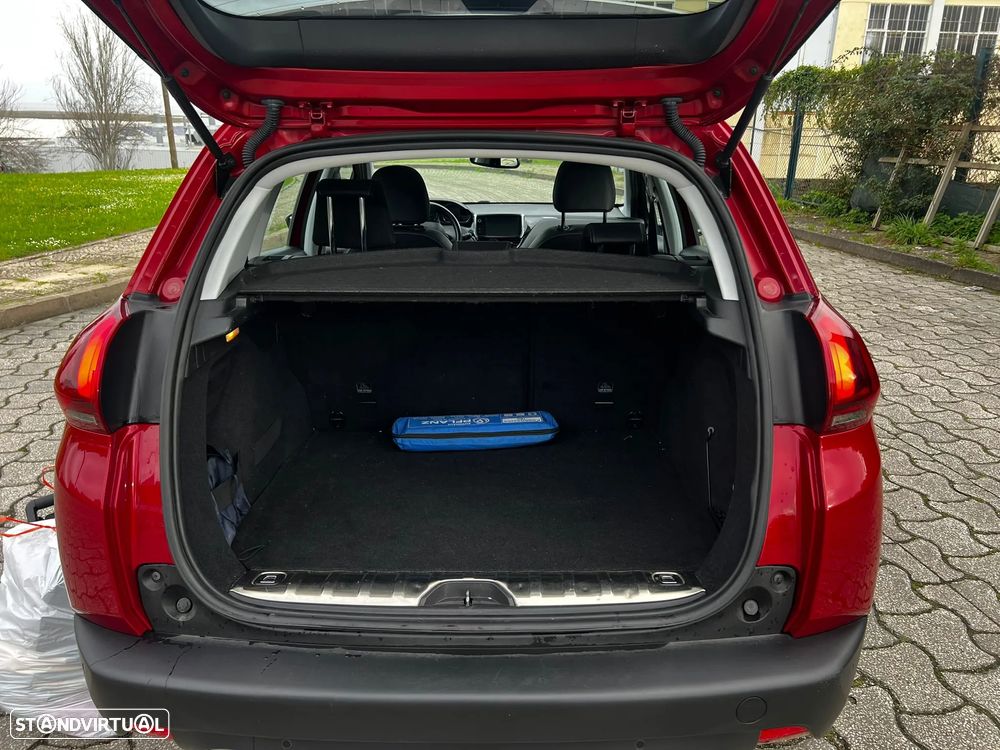 Peugeot 2008 BlueHDi FAP 120 STOP & START Allure - 6