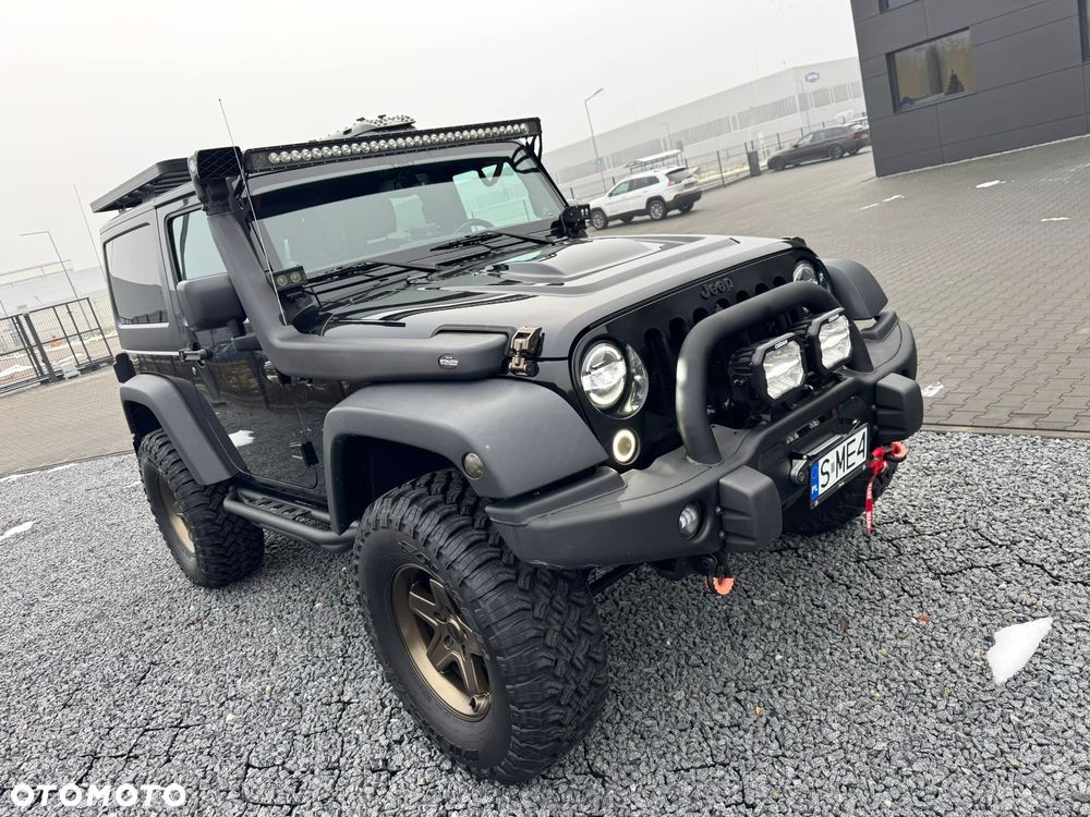 Jeep Wrangler - 2