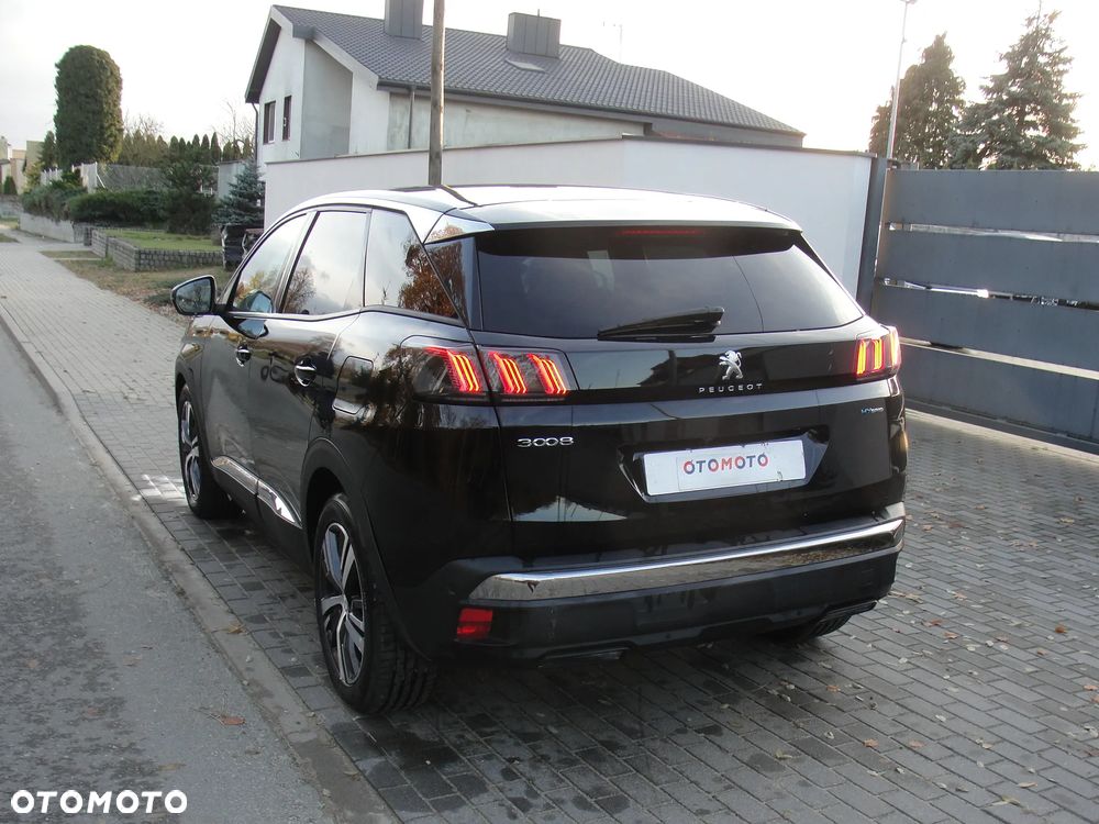Peugeot 3008 Hybrid 225 e-EAT8 Allure - 2