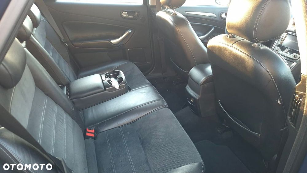 Ford Mondeo - 9