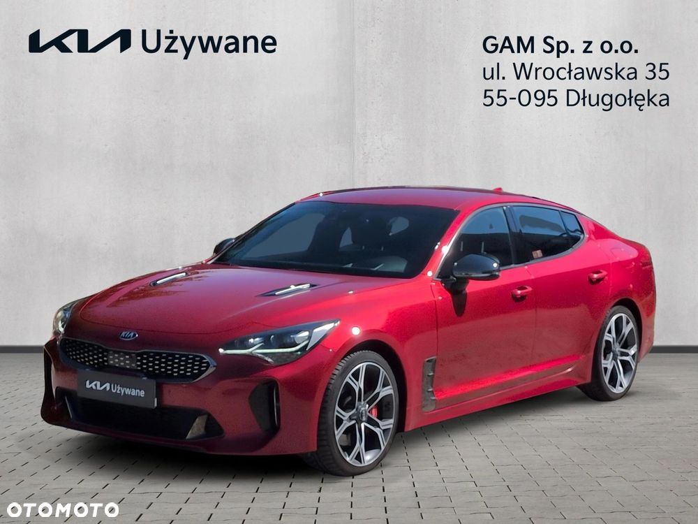 Kia Stinger - 1