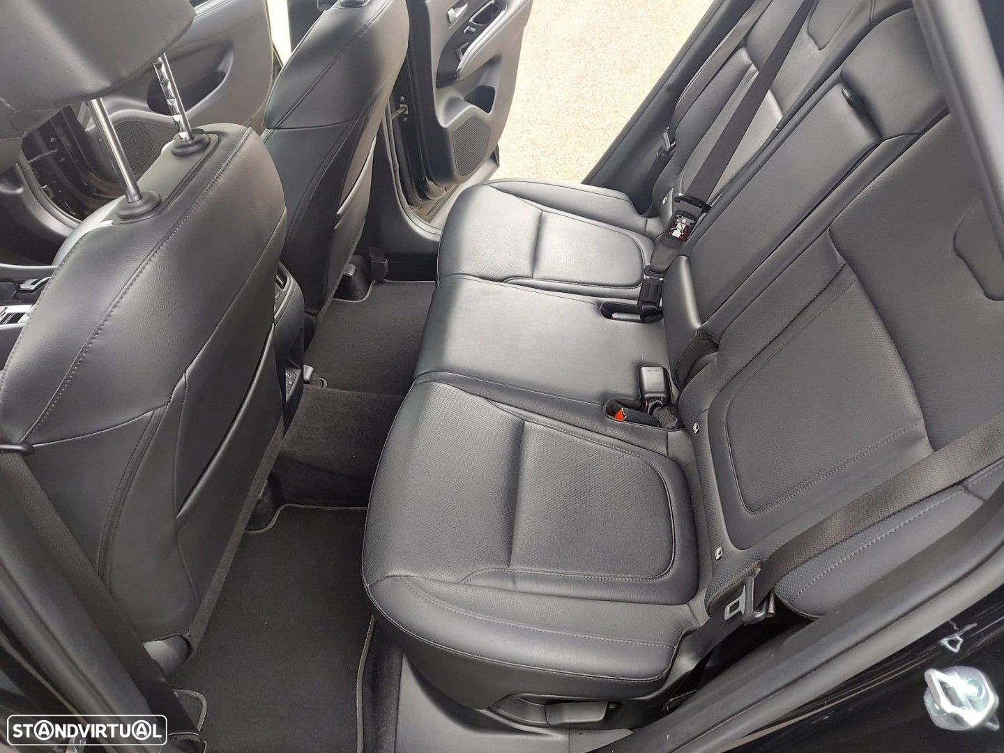 Hyundai Tucson 1.6 CRDi Premium DCT - 16