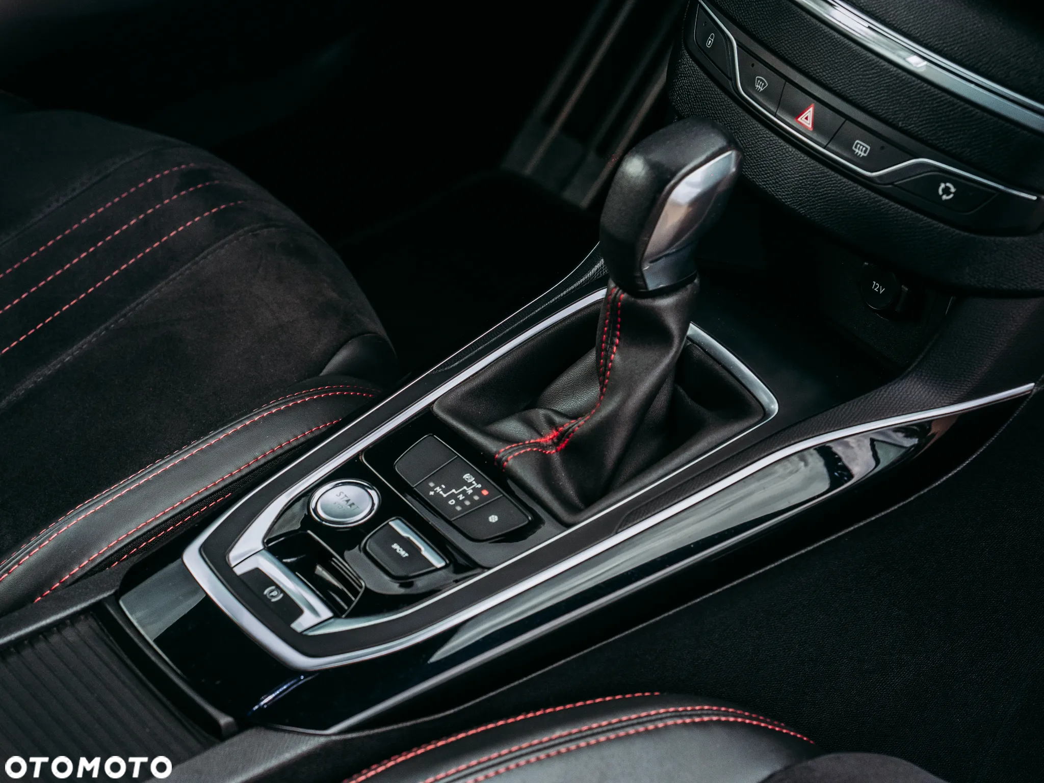 Peugeot 308 SW BlueHDi 180 EAT6 GT - 21