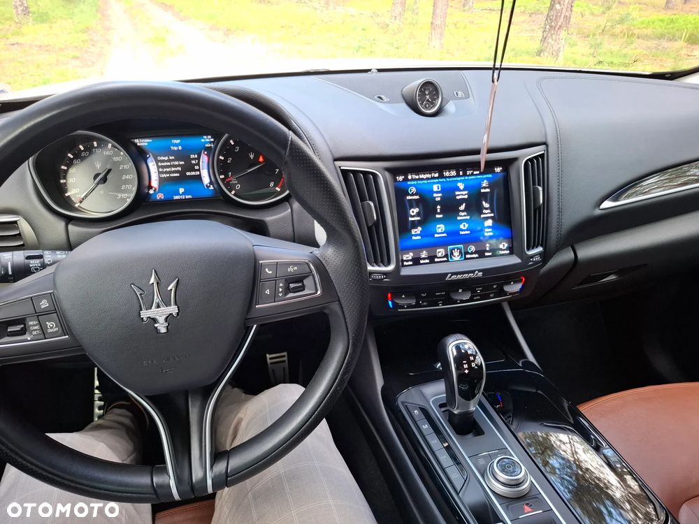Maserati Levante Q4 - 30
