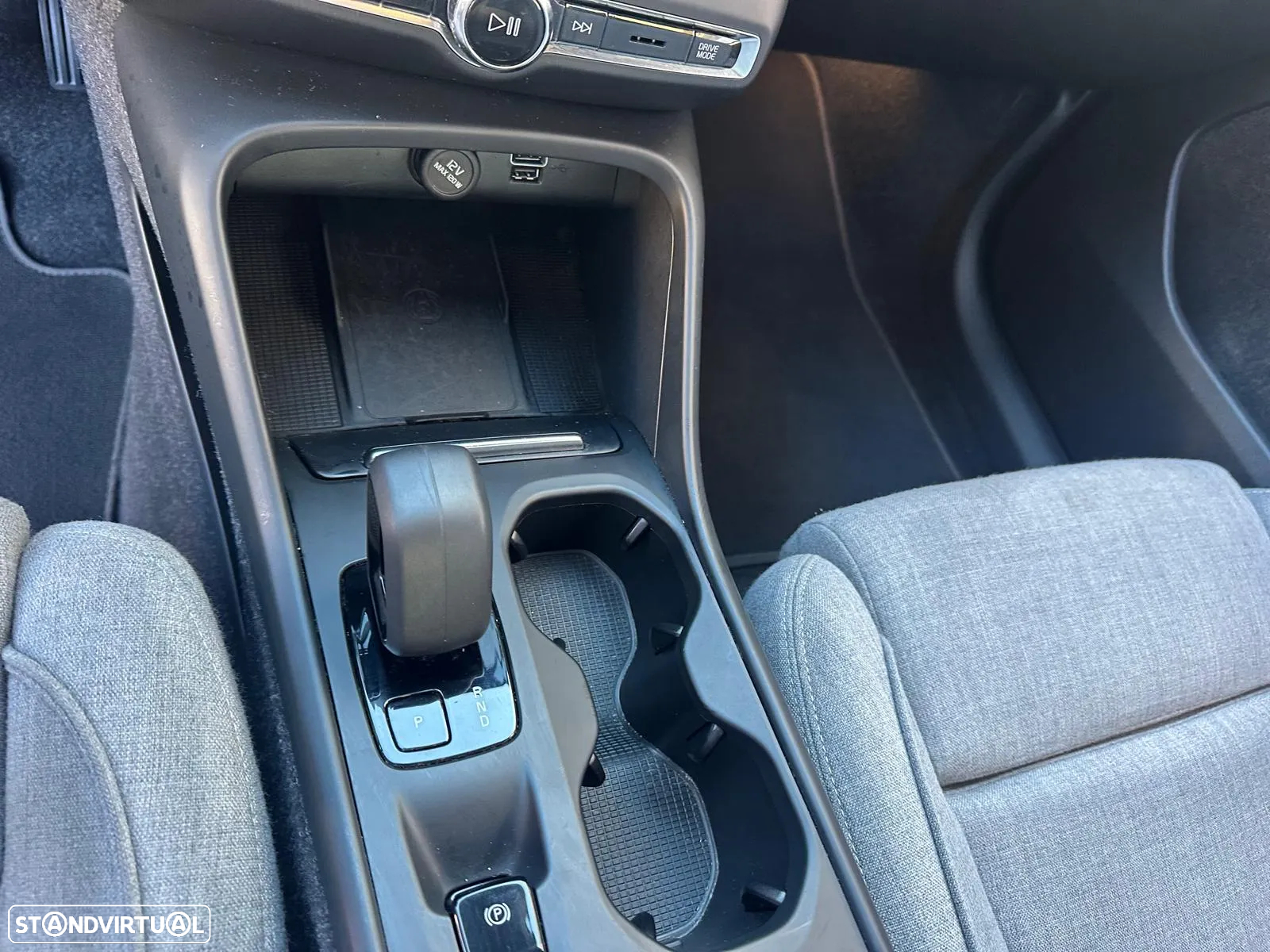 Volvo XC 40 1.5 T4 PHEV Core - 10