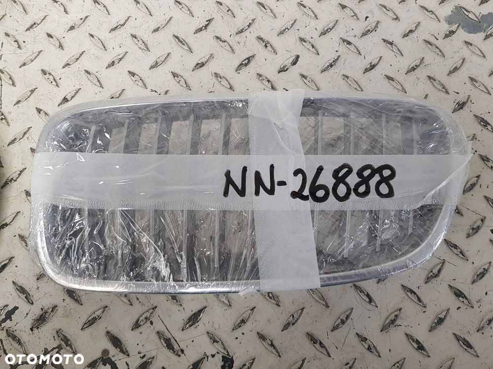 NOWY ORYGINALNY GRILL ATRAPA NERKA LEWA BMW 3 LCI LIFT  F30 F31 15-18 7255411 - 7