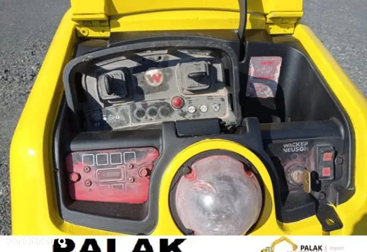 Wacker Neuson Walec prowadzony WACKER NEUSON  kołek  , 2012 rok - 7