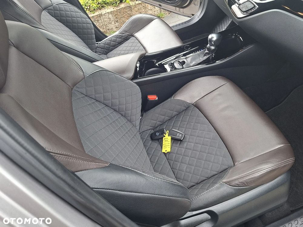 Toyota C-HR - 17