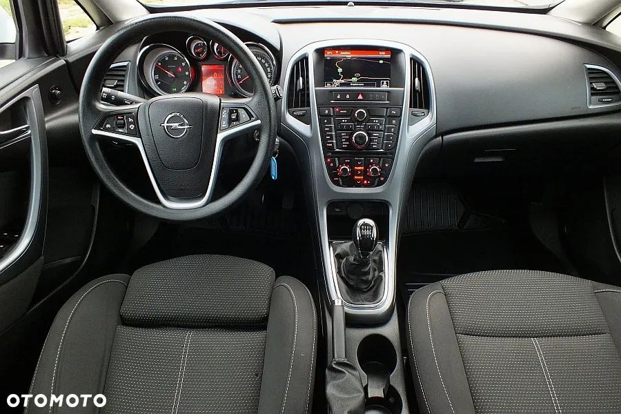 Opel Astra 1.7 CDTI Cosmo S&S - 24