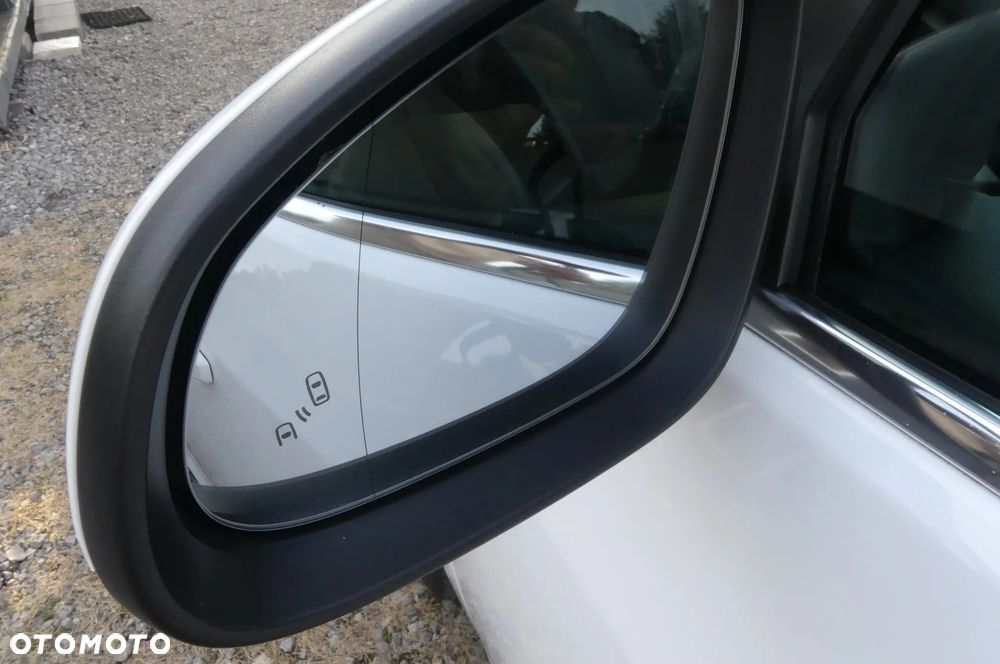 Opel Astra 1.4 T Cosmo EU6 - 24