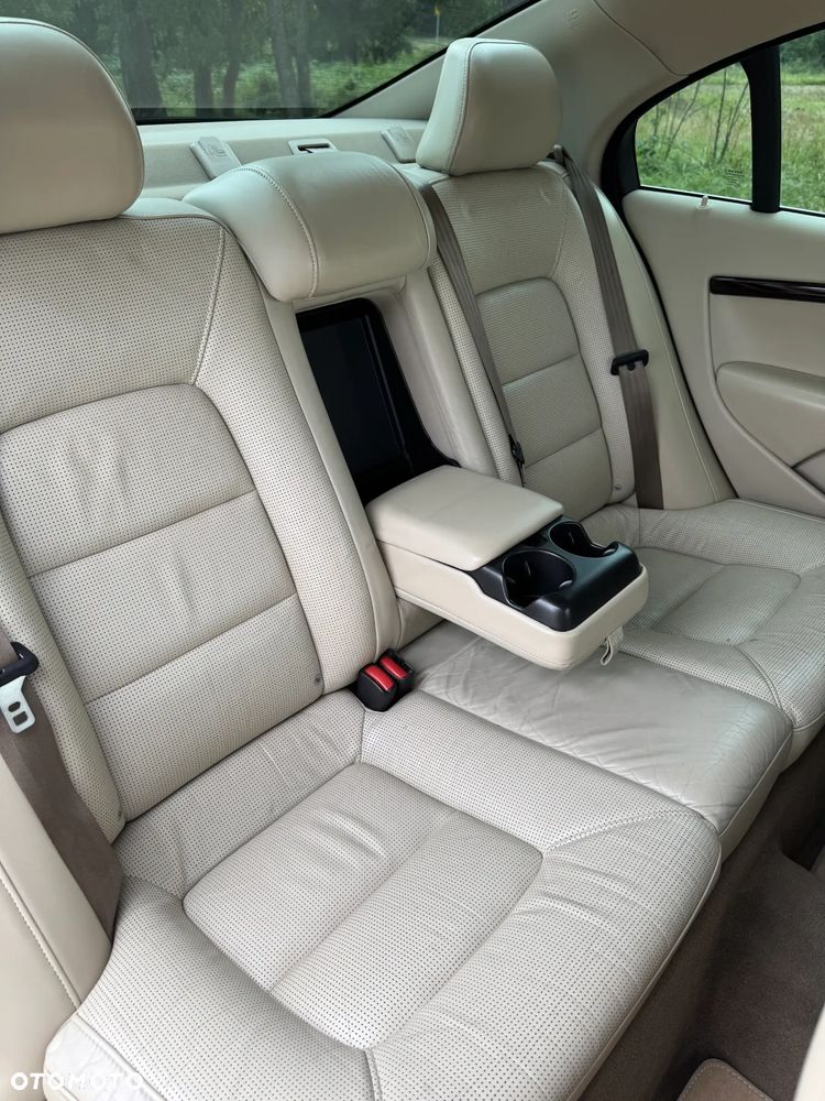 Volvo S80 - 12