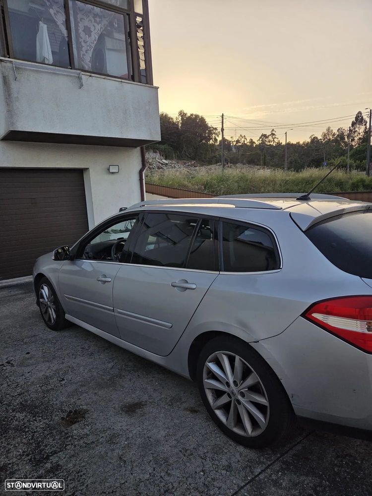 Renault Laguna Break 2.0 dCi Dynamique S - 12