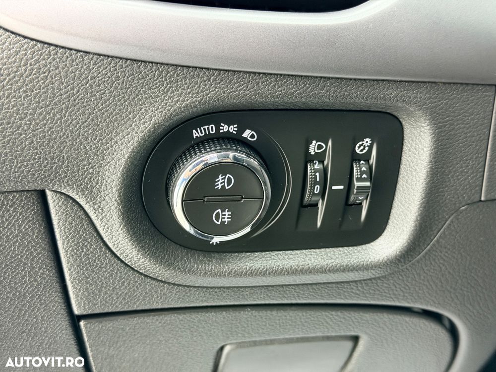 Opel Astra 1.6 D Start/Stop Sports Tourer Active - 9