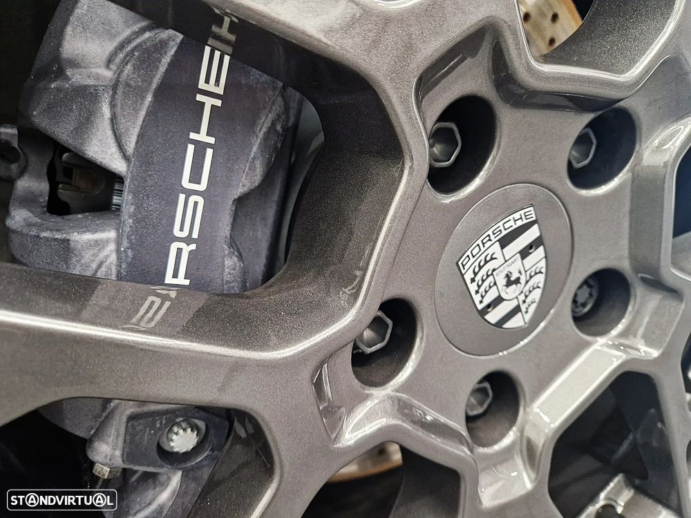 Porsche 911 (992) Carrera T PDK - 11