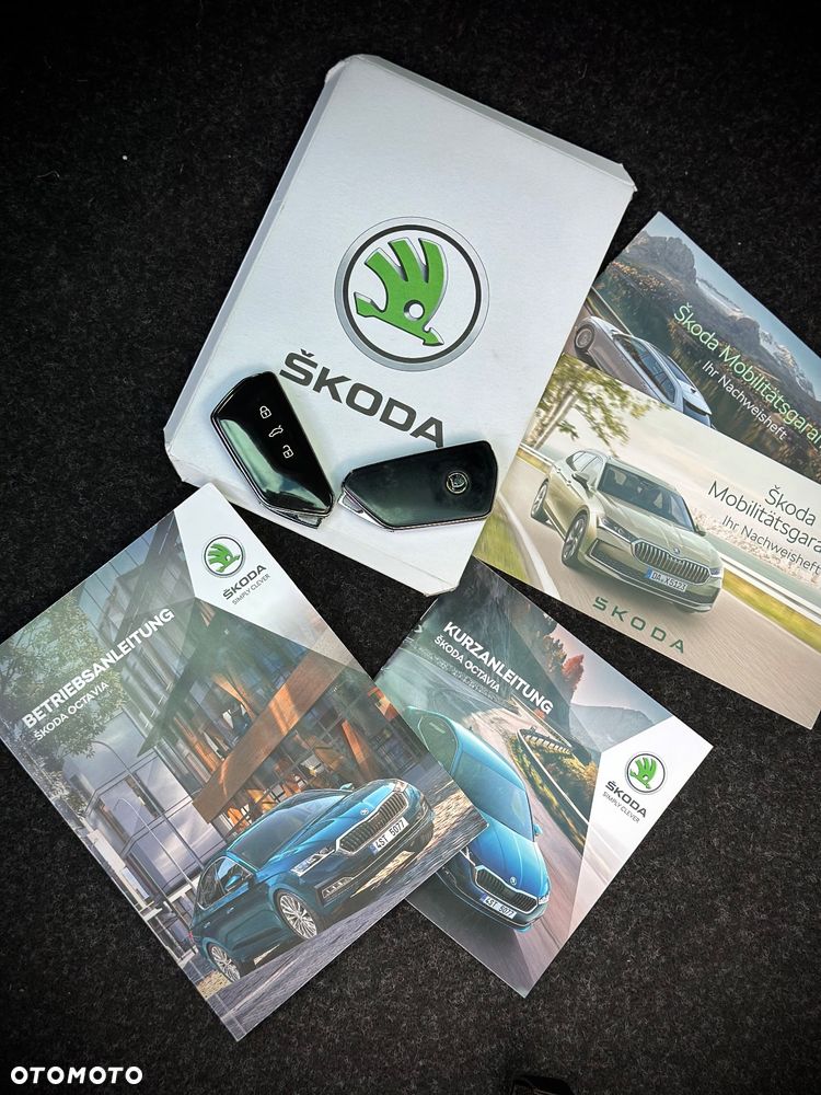 Skoda Octavia Combi 2.0 TDI DSG 4x4 RS Plus - 32