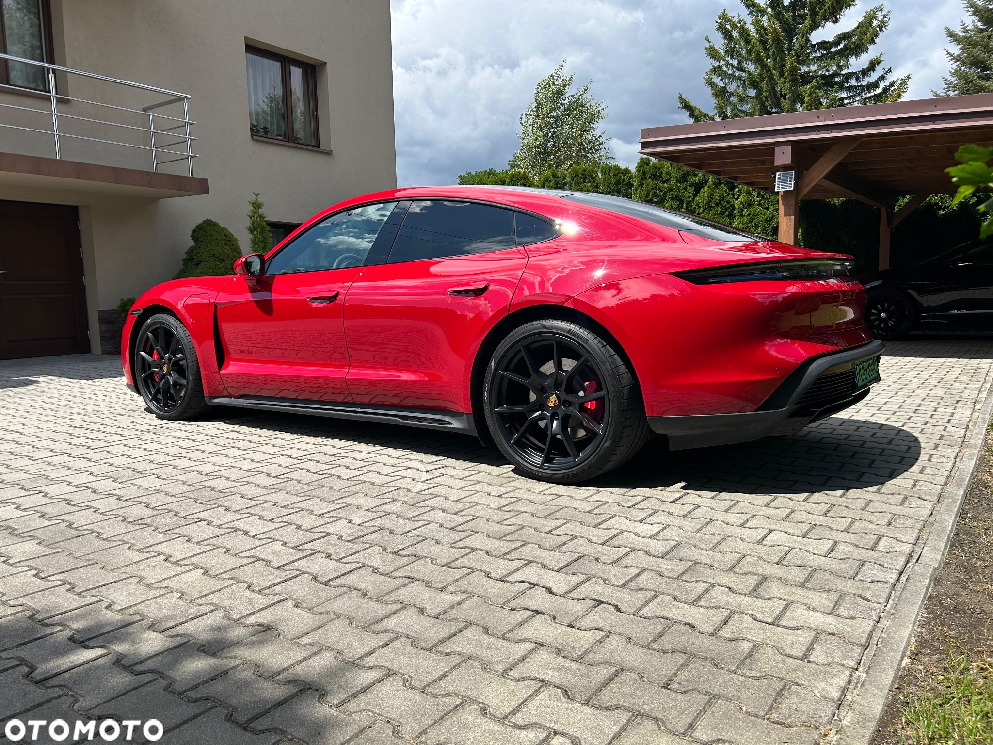 Porsche Taycan GTS - 4
