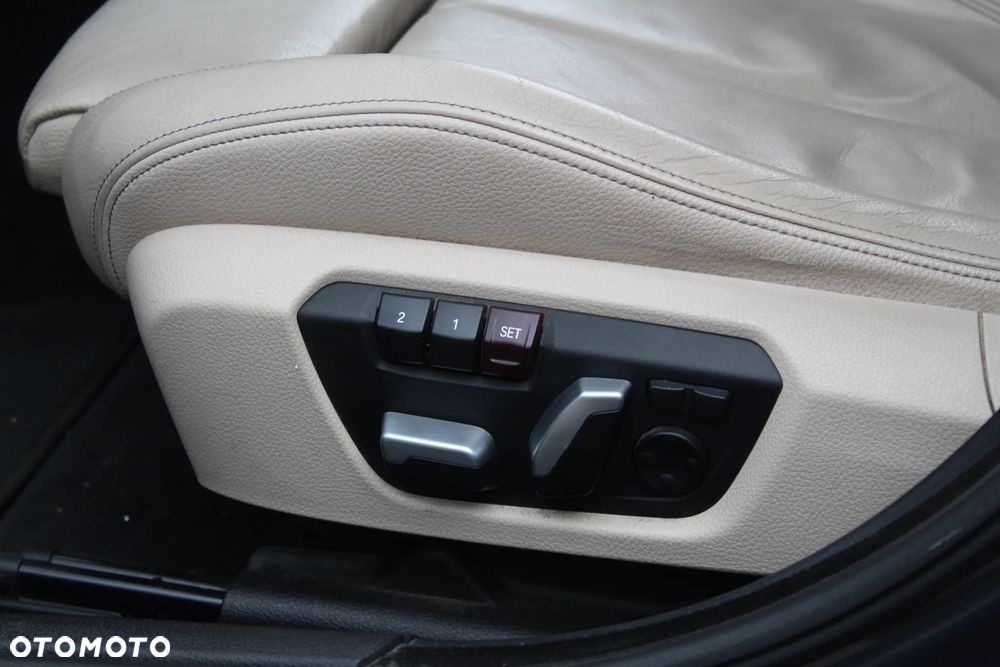 BMW 3GT 320d Luxury Line sport - 21